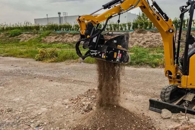 Buy The 2024 Simex VSE 2 Screening Bucket | Al Marwan