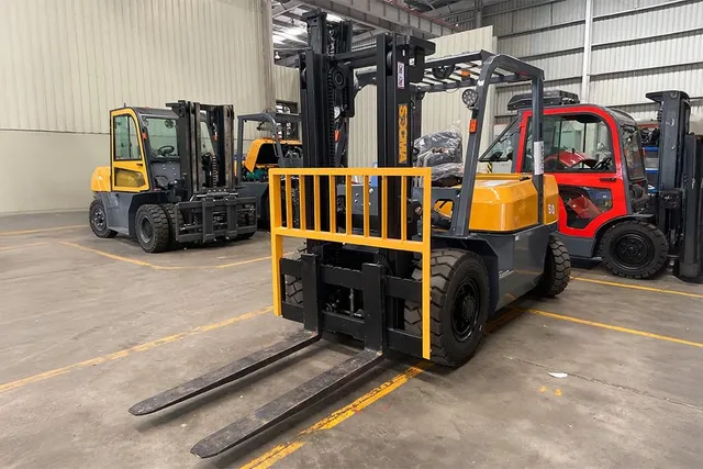 Rent Diesel Forklifts 2 to 60 ton