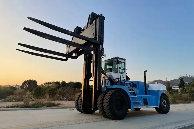 Rent Diesel Forklifts 2 to 60 ton