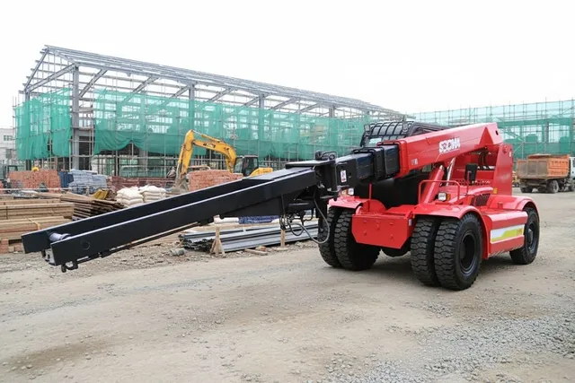 socma HNT-110 telescopic handler front left image