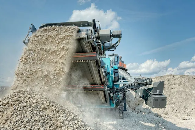 Powerscreen Trakpactor 260SR Impact Crushers-application image