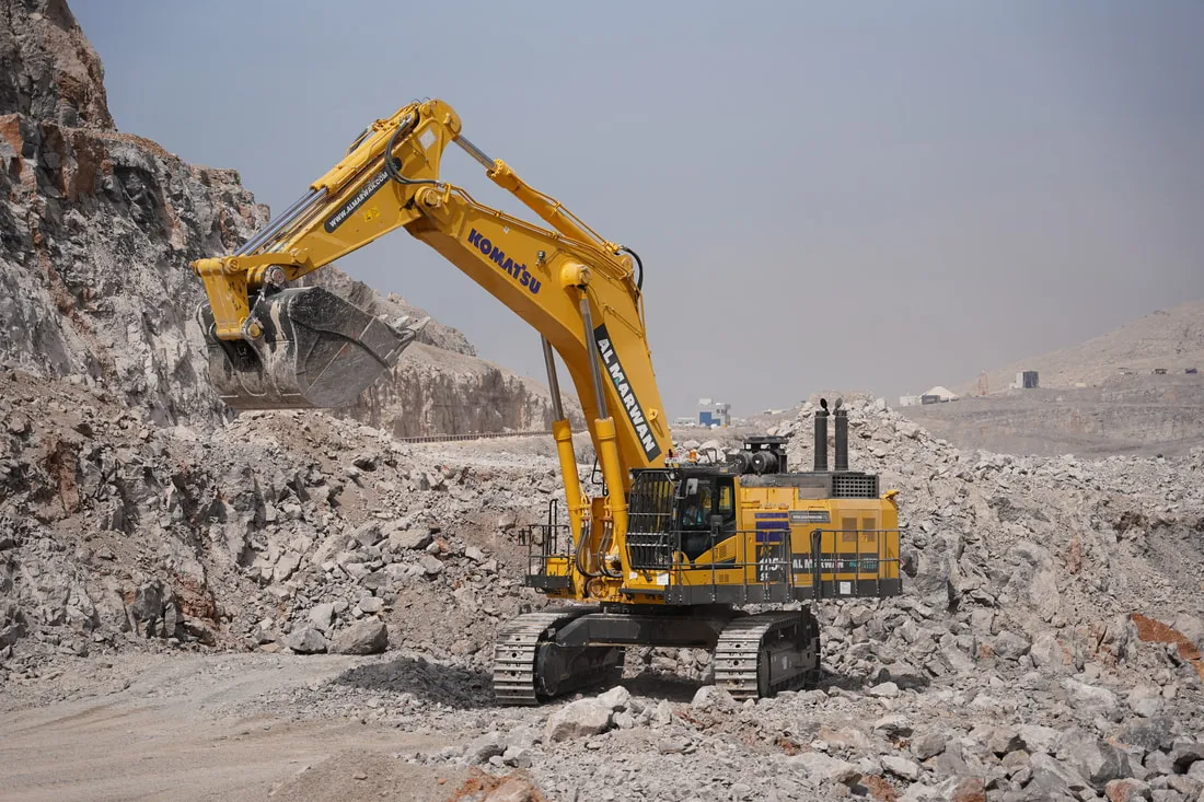What Are the Top 5 Biggest Excavators in the World for Mining?