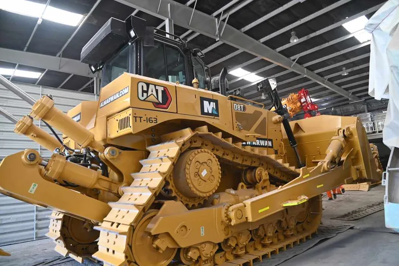 caterpillar bulldozer 