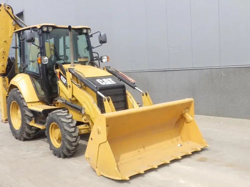 The&nbsp;Caterpillar 426F2 backhoe loader with retention tips, available for rent at Al Marwan&nbsp;