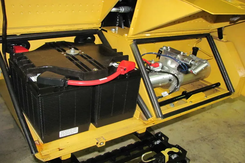 Battery compartment in dozers