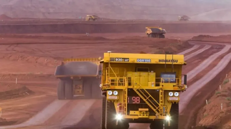 Autonomous Komatsu dump trucks