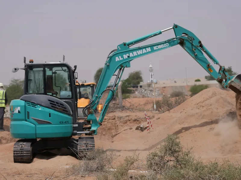 A 5-ton KOBELCO SK55SR-6 mini excavator