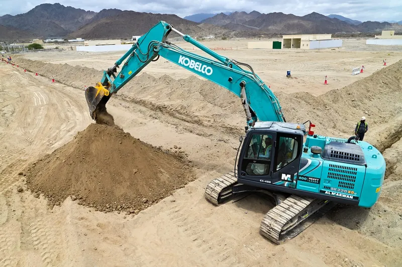 Al Marwan Kobelco SK220 on a construction site