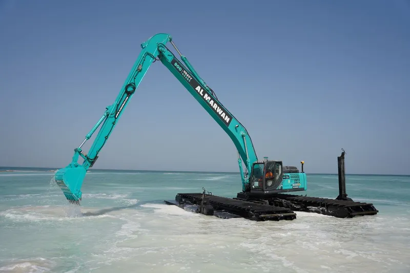 Kobelco SK380 amphibious excavator.