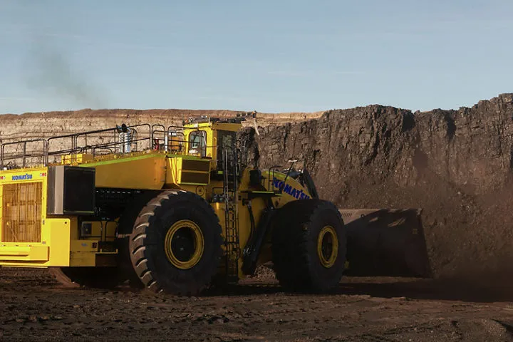 Komatsu WE 2350 Wheel Loader