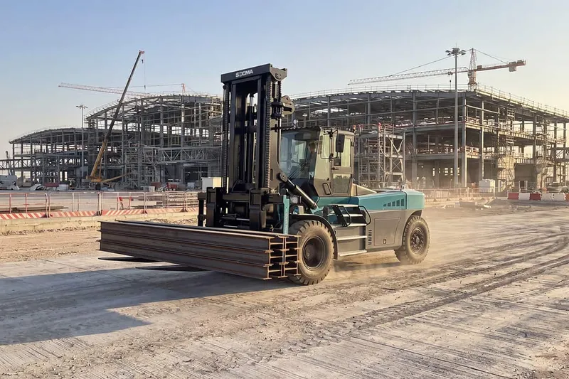 forklift in makkah airport