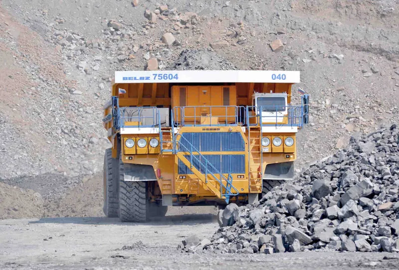 BelAz's second biggest dump truck is the 75604 model - image courtesy Lectura Specs
