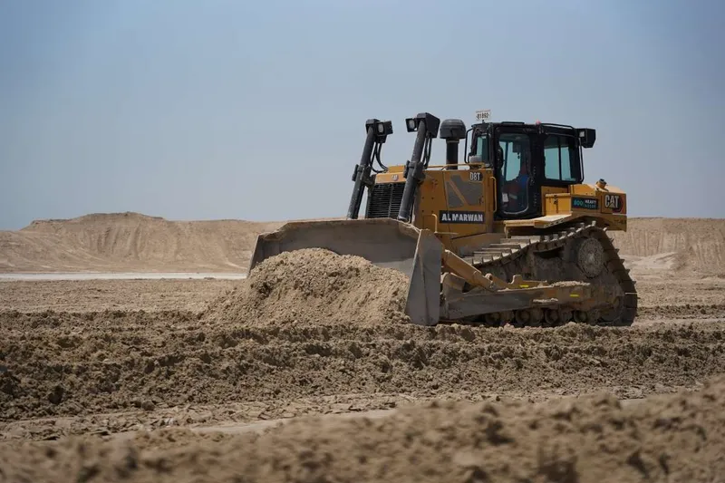 D8T Caterpillar dozer.