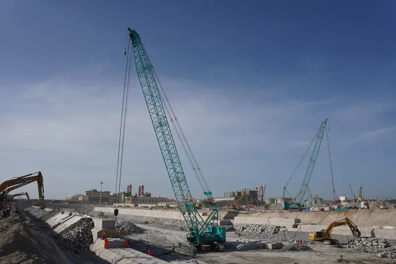 KOBELCO focus on R&D ensures their cranes meet the demands of tough worksites