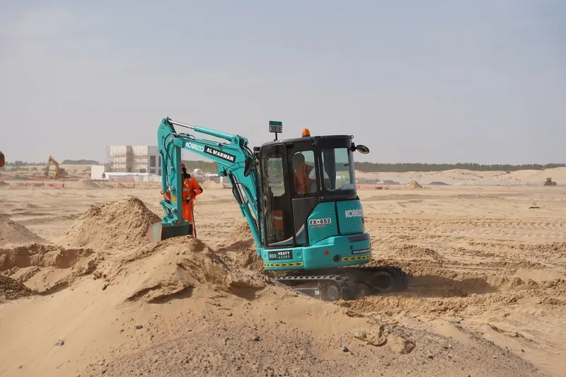 The SK35 is the medium-sized in KOBELCO's mini excavator lineup