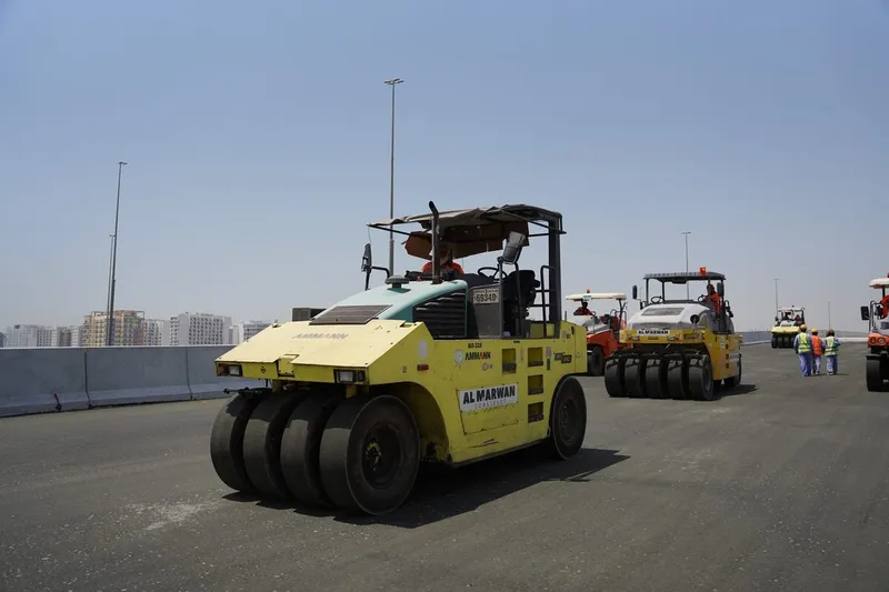 Ammann & Dynapac PTRs operating together