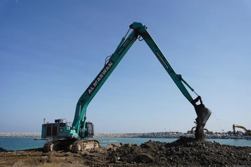 SK850 long reach excavator