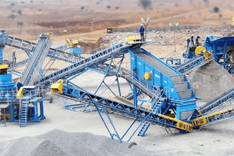 Static rock crushers
