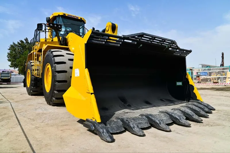 wheel loader