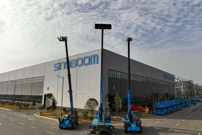 المروان للمعدات الثقيلة: وكيل سينوبوم لمعدات الرفع المتقدمة