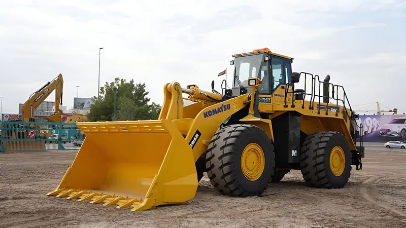 Large Komatsu Wheel Loaders