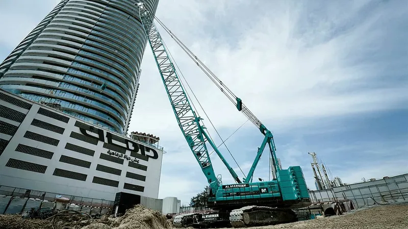Kobelco Crawler Crane From Al Marwan