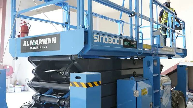 1323RD Rough Terrain Scissor Lift