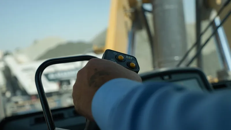 Work Safely in wheel loaders