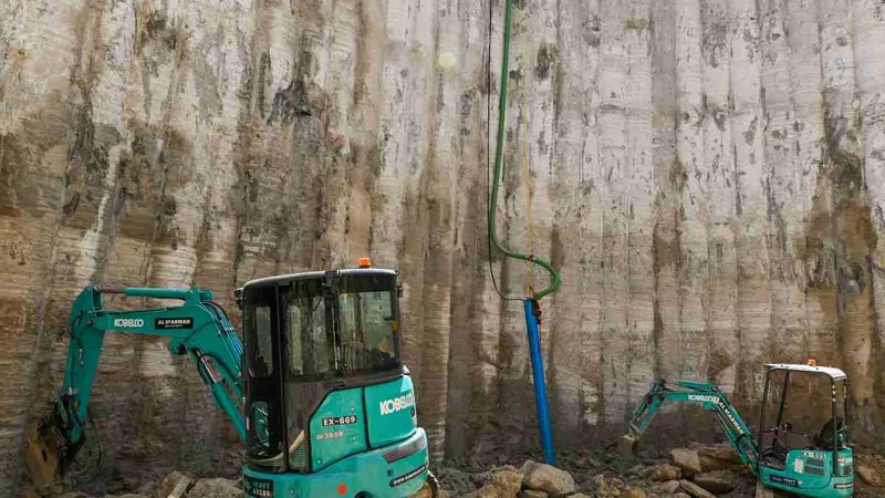 kobelco mini excavators