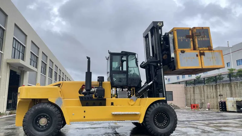 A 35-ton loading capacity SOCMA forklift.