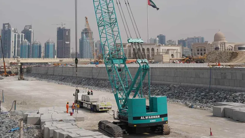 7250S Kobelco crawler crane