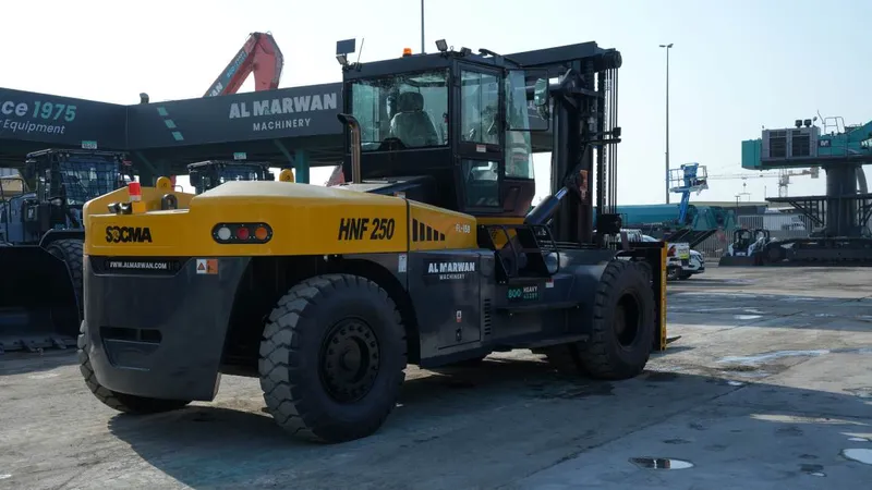 Socma HNF 250 forklift