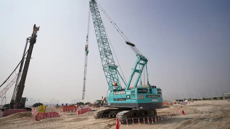 CKS600 Kobelco crawler crane