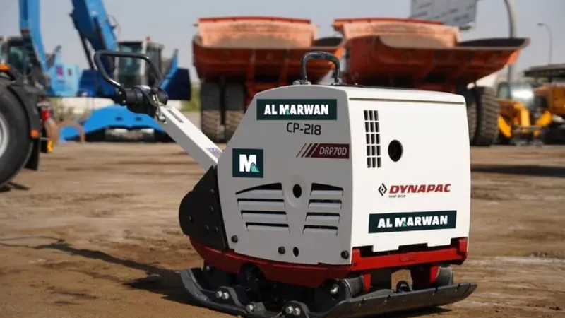 Brand-new Dynapac DRP70D diesel plate compactor