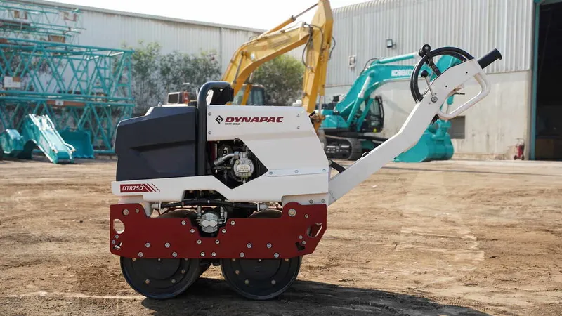 Dynapac DTR75D walk-behind roller brand-new for sale