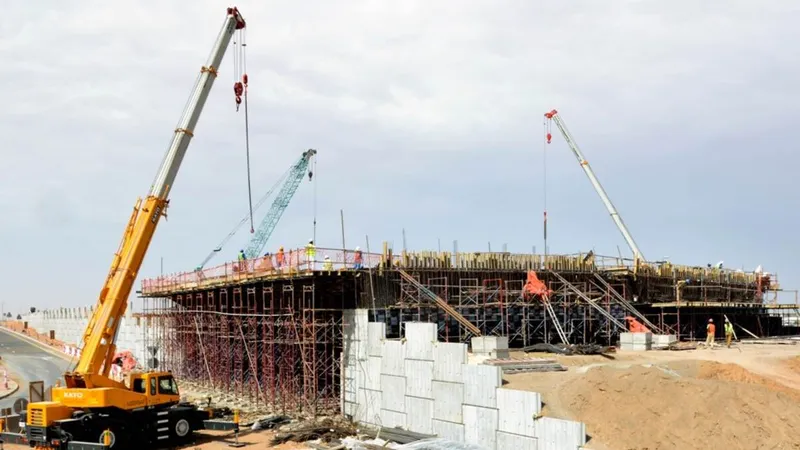 Kato SL-650R mobile crane