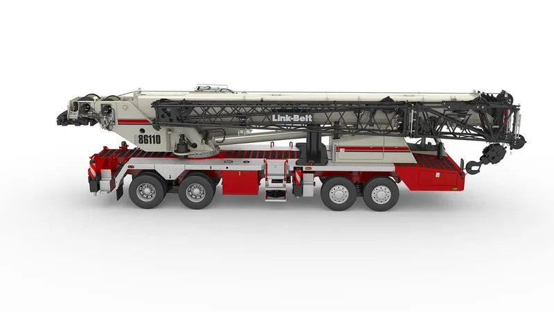 Link-Belt HTC-8611 crane.