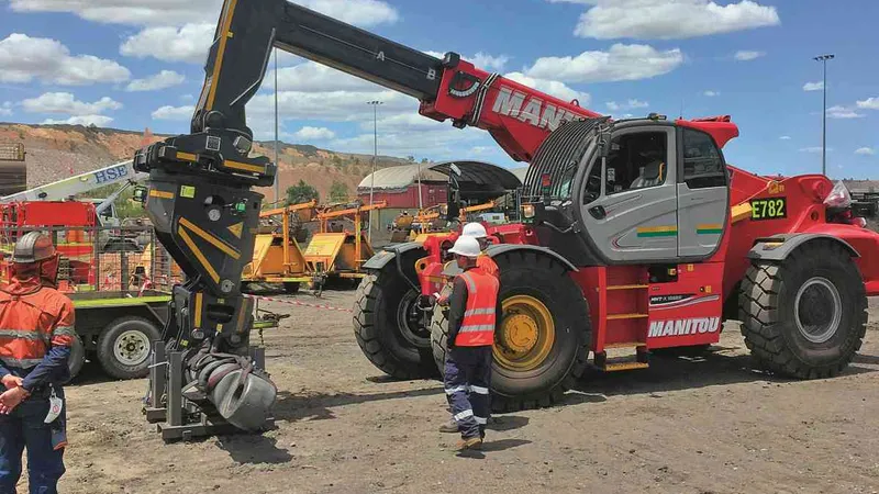 Manitou MHT 1125 telehandler