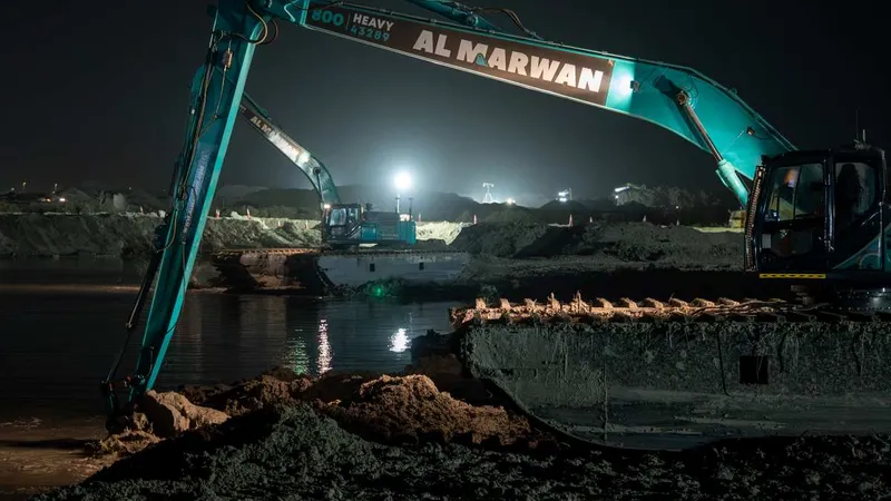 SK380 amphibious excavator for sale