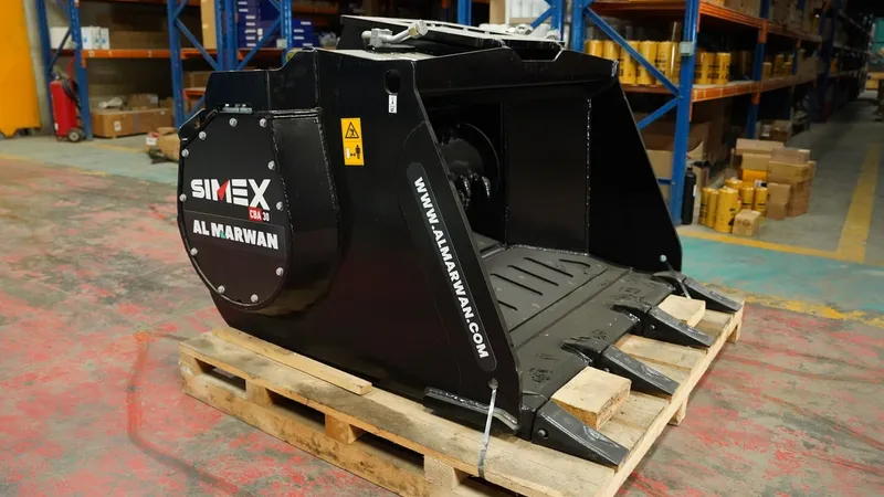 A Simex crushing bucket used for loaders