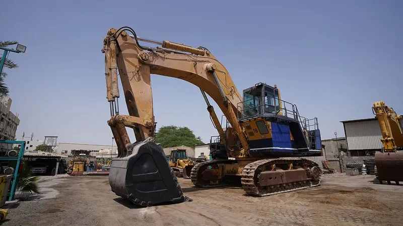Used 2000 Komatsu PC1600 AP-1 track excavator