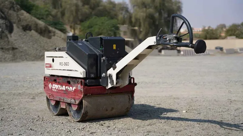 Dynapac DTR walk-behind tandem roller