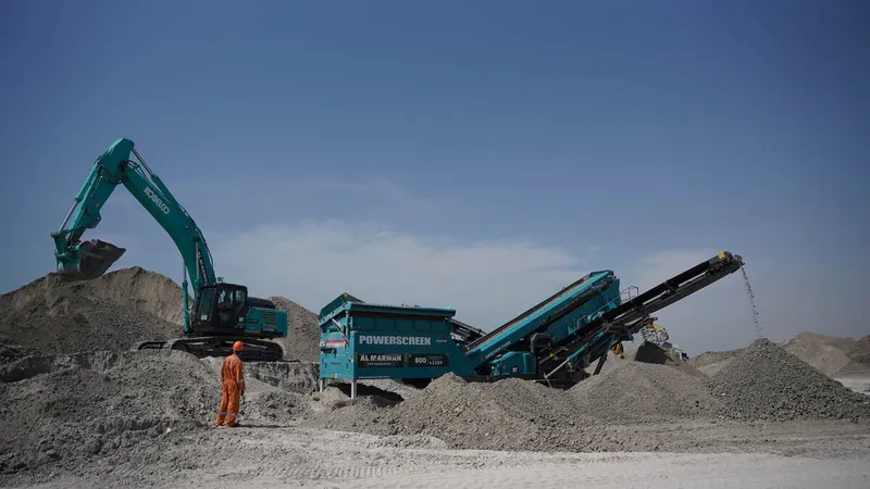 powerscreen chieftain 2100X screener 
