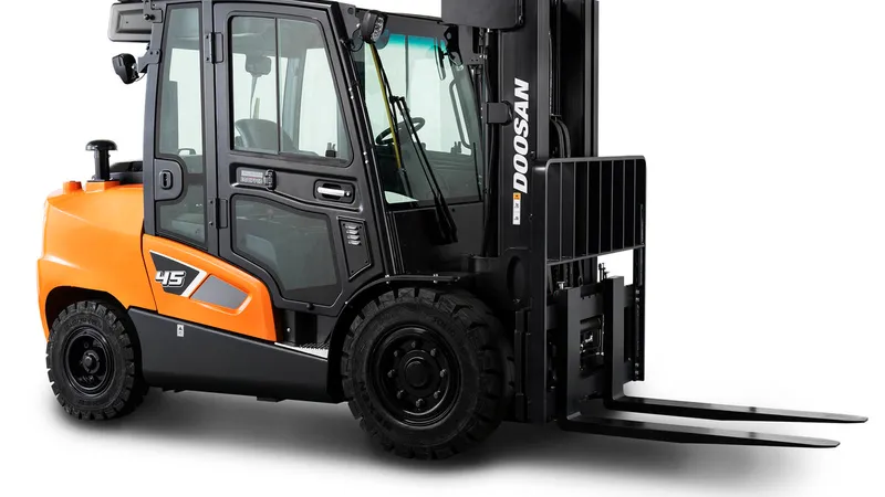A Doosan 45 forklift truck - Image courtesy of Doosan Global