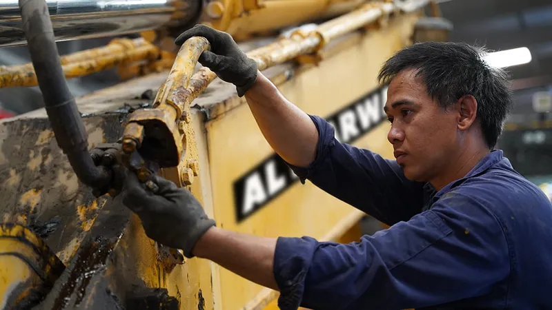  Al Marwan maintenance team