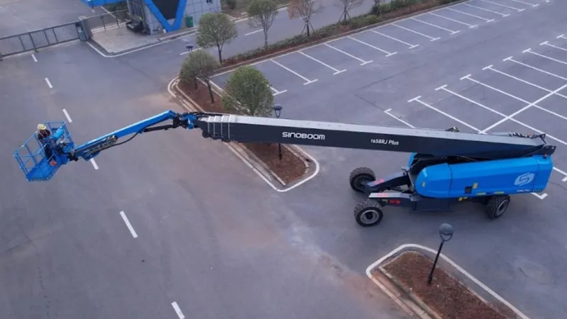 TB58RJ plus is the tallest model in the Sinoboom range