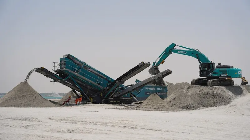 Kobelco SK380 