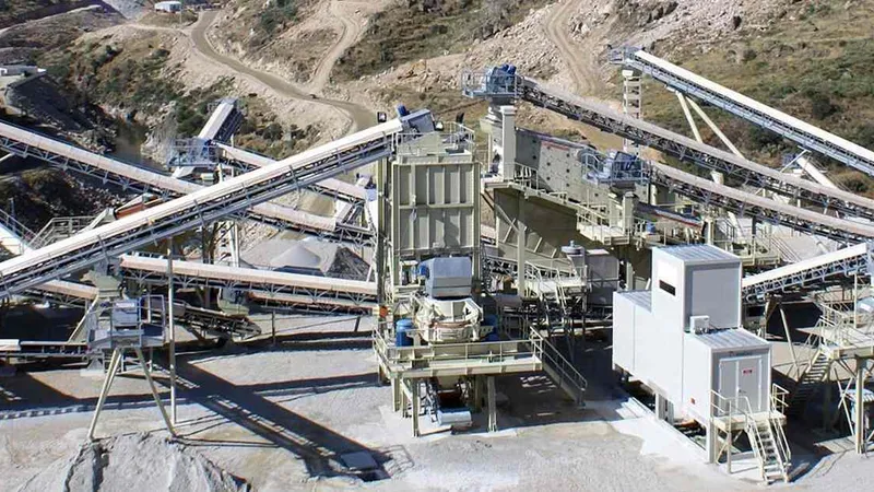 stationary crushing and screening plant