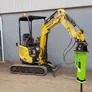 lightweight hydraulic breaker