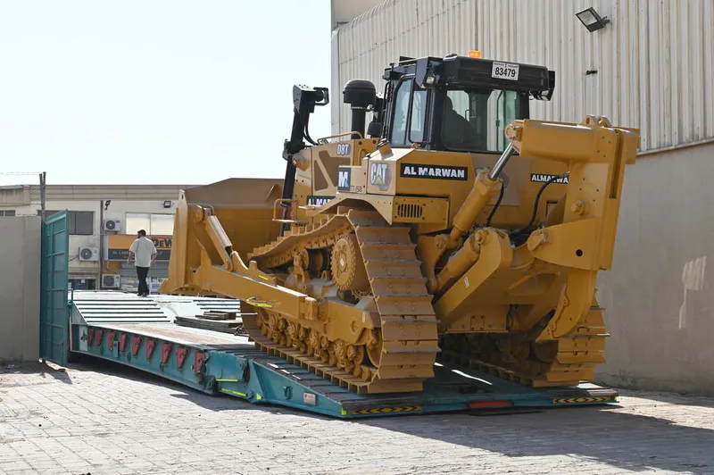 The 40-ton bulldozer Cat D8T
